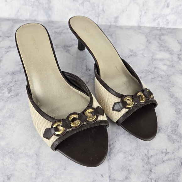Aerosoles Kitten Heels Women 9 Extravagant Brown Tan Gold Hardware Preppy Office - Picture 1 of 9